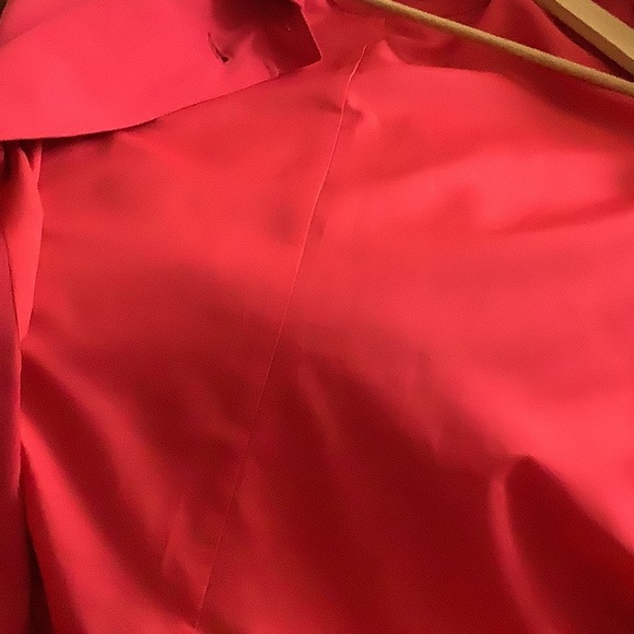Red spring coat - Picture 5 of 5
